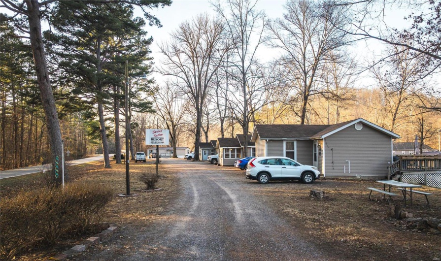 4247 Wayne Route HH, Piedmont, Missouri 63957, ,Commercial Sale,For Sale,Wayne Route HH,MAR25020727
