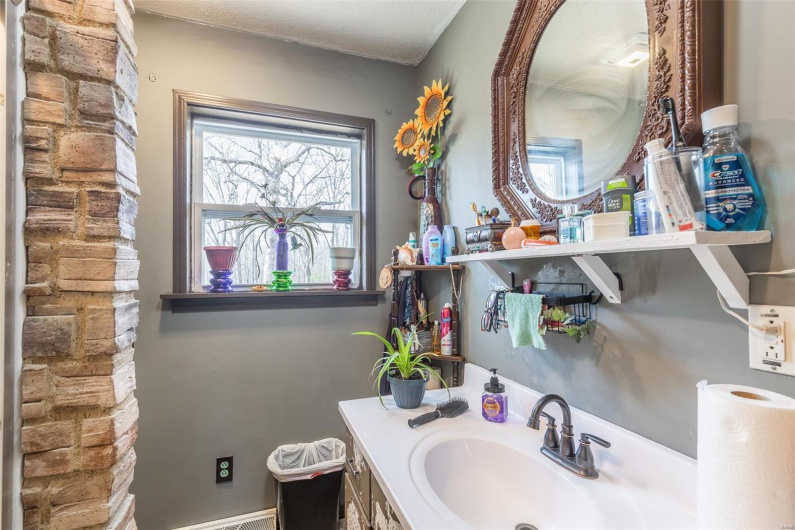 345 Johns Branch Road, Wappapello, Missouri 63966, 3 Bedrooms Bedrooms, 8 Rooms Rooms,2 BathroomsBathrooms,Residential,For Sale,Johns Branch,MAR25020663