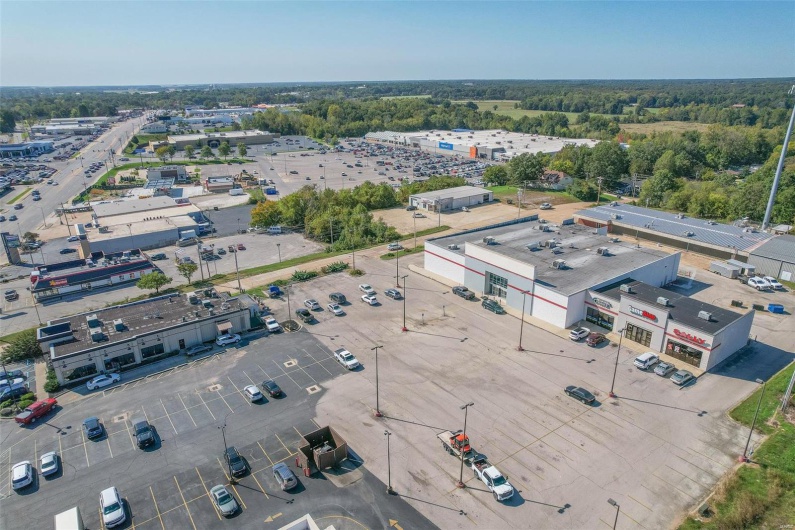 Birds eye view of property