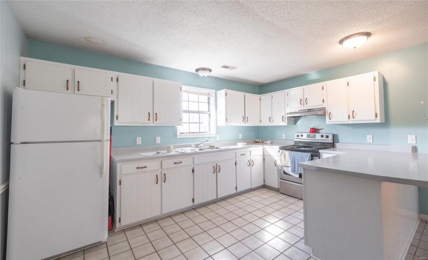 5019 Wayne 380, Patterson, Missouri 63956, ,Commercial Sale,For Sale,Wayne 380,MAR25020921