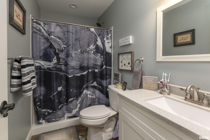 75 Bedrock Ridge, Elkville, Illinois 62932, 2 Bedrooms Bedrooms, 0 ,1 BathroomBathrooms,Residential,For Sale,Bedrock,0,RMAEB457386