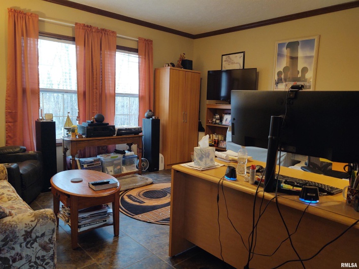 1860 Mt Zion Road, Vienna, Illinois 62995, 3 Bedrooms Bedrooms, 0 ,2 BathroomsBathrooms,Residential,For Sale,Mt Zion,0,RMAEB457392