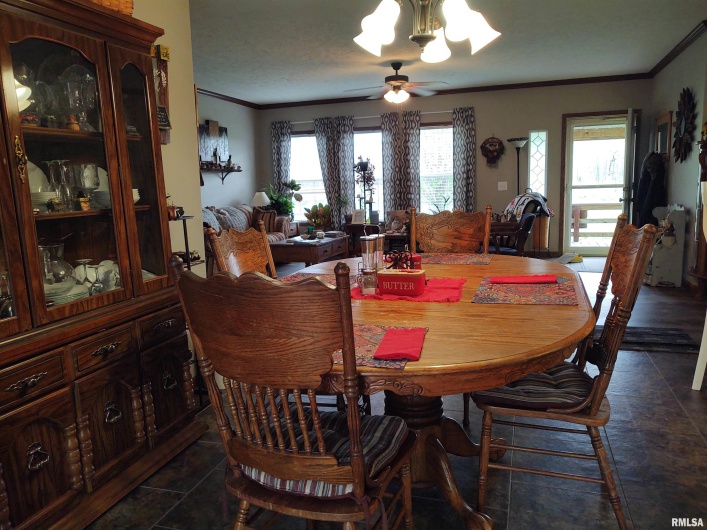 1860 Mt Zion Road, Vienna, Illinois 62995, 3 Bedrooms Bedrooms, 0 ,2 BathroomsBathrooms,Residential,For Sale,Mt Zion,0,RMAEB457392