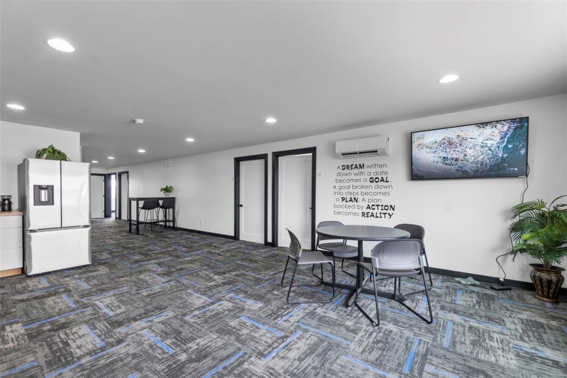 101 Kingshighway, Cape Girardeau, Missouri 63701, ,Commercial Lease,For Sale,Kingshighway,MAR25020962