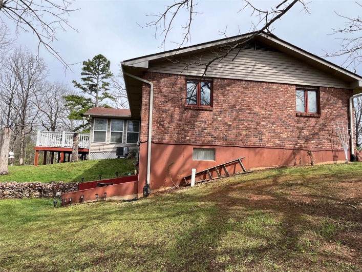 515 Rue LaMande, Bonne Terre, Missouri 63628, 3 Bedrooms Bedrooms, 10 Rooms Rooms,2 BathroomsBathrooms,Residential,For Sale,Rue LaMande,MAR25021045