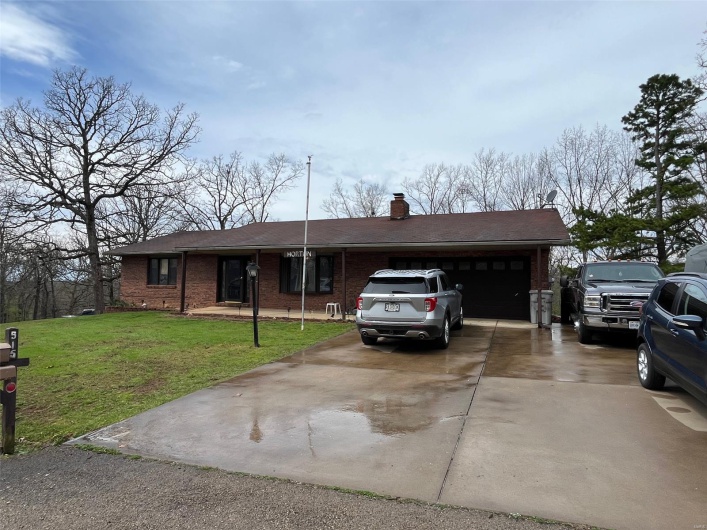515 Rue LaMande, Bonne Terre, Missouri 63628, 3 Bedrooms Bedrooms, 10 Rooms Rooms,2 BathroomsBathrooms,Residential,For Sale,Rue LaMande,MAR25021045