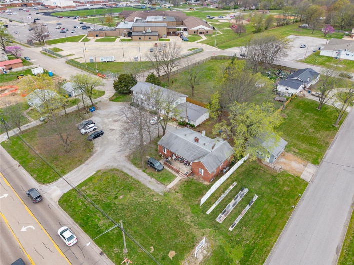 1125 Market Street, Sparta, Illinois 62286, ,Commercial Sale,For Sale,Market,MAR25014532