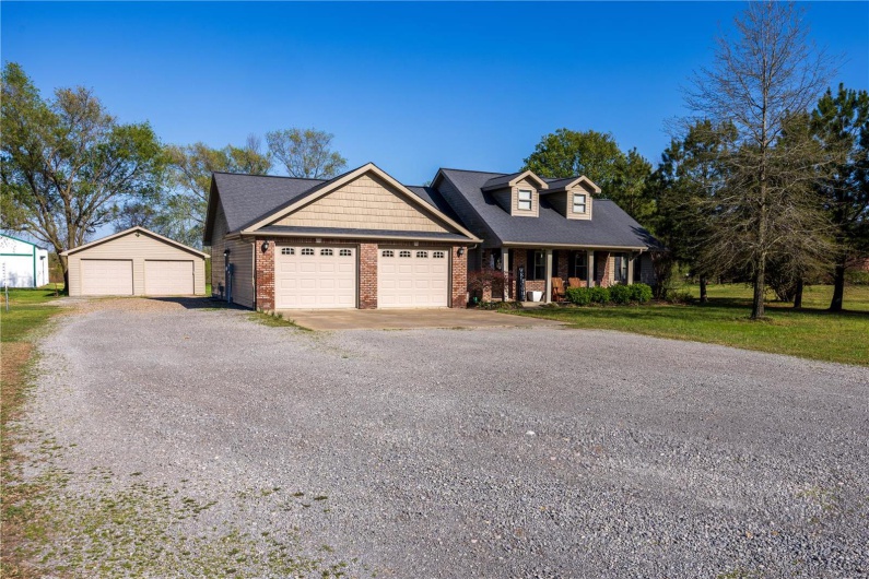 113 Lynn, Sikeston, Missouri 63801, 3 Bedrooms Bedrooms, 9 Rooms Rooms,2 BathroomsBathrooms,Residential,For Sale,Lynn,MAR25021112