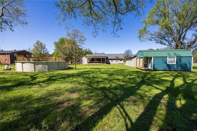 113 Lynn, Sikeston, Missouri 63801, 3 Bedrooms Bedrooms, 9 Rooms Rooms,2 BathroomsBathrooms,Residential,For Sale,Lynn,MAR25021112