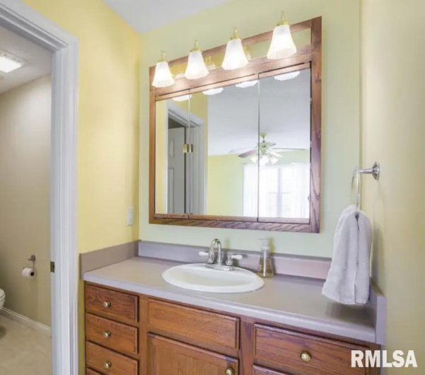 4996 ANDREW Road, Marion, Illinois 62959, 4 Bedrooms Bedrooms, 0 ,2 BathroomsBathrooms,Residential,For Sale,ANDREW,0,RMAQC4261974