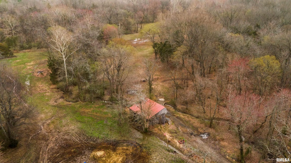 4996 ANDREW Road, Marion, Illinois 62959, 4 Bedrooms Bedrooms, 0 ,2 BathroomsBathrooms,Residential,For Sale,ANDREW,0,RMAQC4261974