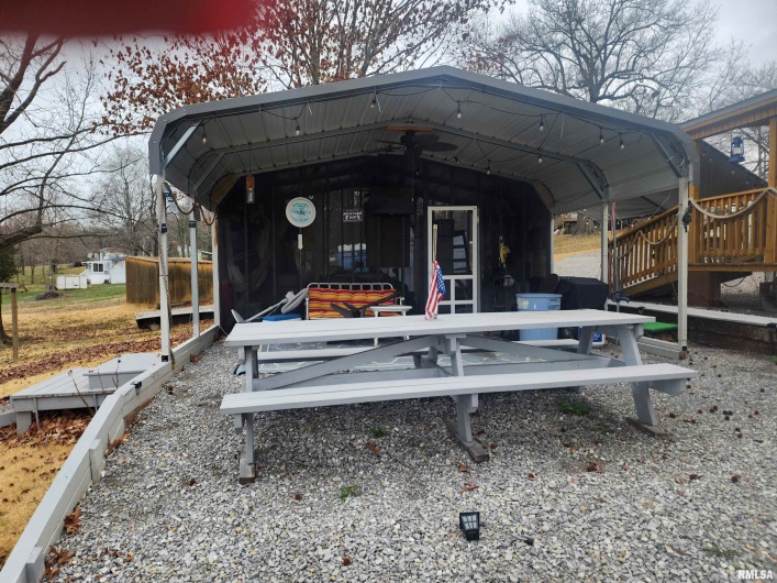 10 Womack Road, Galatia, Illinois 62935, 1 Bedroom Bedrooms, 0 ,1 BathroomBathrooms,Residential,For Sale,Womack,0,RMAQC4261978