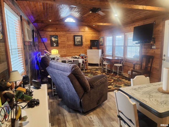 10 Womack Road, Galatia, Illinois 62935, 1 Bedroom Bedrooms, 0 ,1 BathroomBathrooms,Residential,For Sale,Womack,0,RMAQC4261978