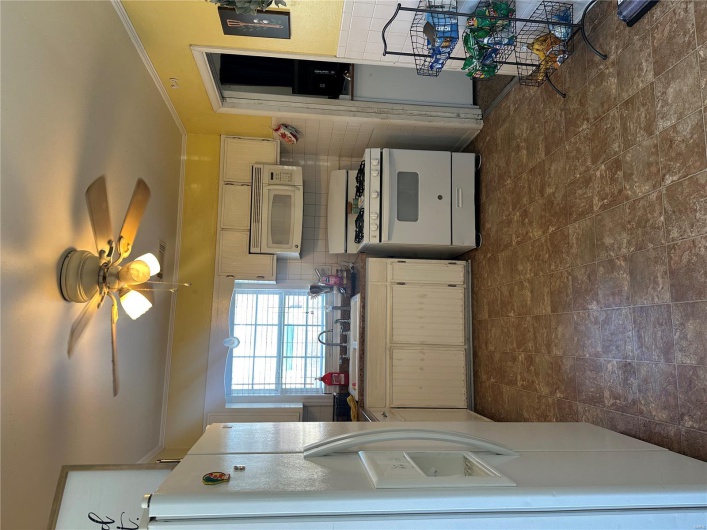 506 Baker Avenue, Portageville, Missouri 63873, 3 Bedrooms Bedrooms, 6 Rooms Rooms,1 BathroomBathrooms,Residential,For Sale,Baker,MAR25021314