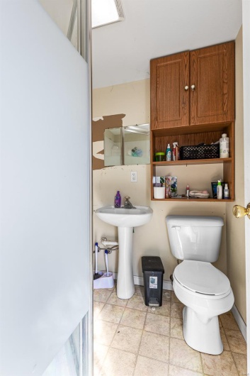 3330 Commonwealth Road, Park Hills, Missouri 63601, 2 Bedrooms Bedrooms, 6 Rooms Rooms,1 BathroomBathrooms,Residential,For Sale,Commonwealth,MAR25021463