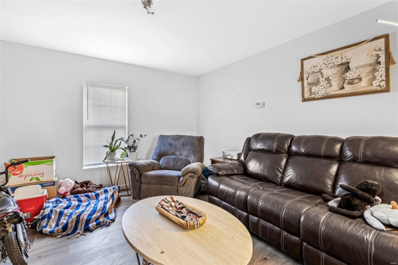 3330 Commonwealth Road, Park Hills, Missouri 63601, 2 Bedrooms Bedrooms, 6 Rooms Rooms,1 BathroomBathrooms,Residential,For Sale,Commonwealth,MAR25021463