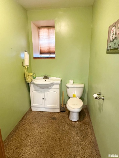 200 FRONT Street, Dongola, Illinois 62926, 0 , 0 ,0,Commercial Sale,For Sale,FRONT,0,RMAEB457441