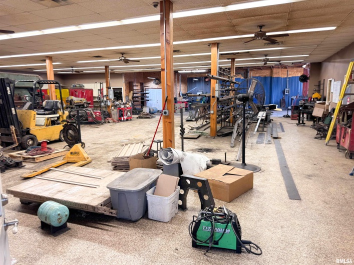 200 FRONT Street, Dongola, Illinois 62926, 0 , 0 ,0,Commercial Sale,For Sale,FRONT,0,RMAEB457441
