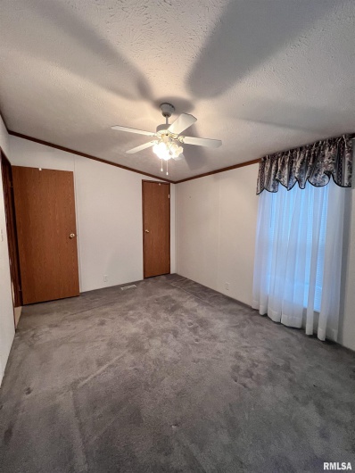 100 Little John Loop, Tunnel Hill, Illinois 62972, 3 Bedrooms Bedrooms, 0 ,2 BathroomsBathrooms,Residential,For Sale,Little John,0,RMAQC4262028