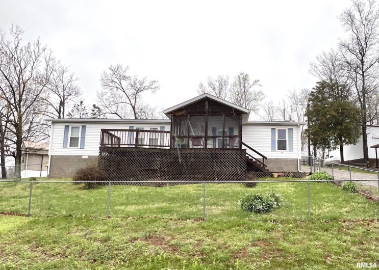 100 Little John Loop, Tunnel Hill, Illinois 62972, 3 Bedrooms Bedrooms, 0 ,2 BathroomsBathrooms,Residential,For Sale,Little John,0,RMAQC4262028