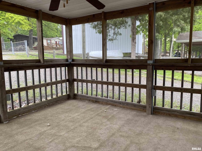 100 Little John Loop, Tunnel Hill, Illinois 62972, 3 Bedrooms Bedrooms, 0 ,2 BathroomsBathrooms,Residential,For Sale,Little John,0,RMAQC4262028