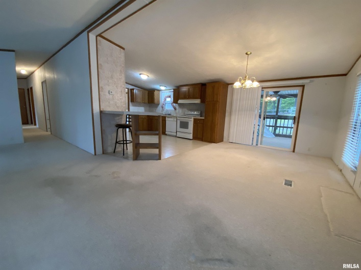 100 Little John Loop, Tunnel Hill, Illinois 62972, 3 Bedrooms Bedrooms, 0 ,2 BathroomsBathrooms,Residential,For Sale,Little John,0,RMAQC4262028