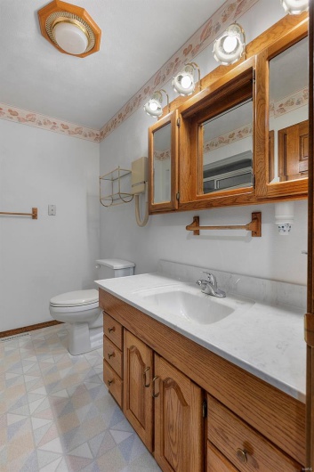 413 Huber Road, Perryville, Missouri 63775, 3 Bedrooms Bedrooms, 5 Rooms Rooms,2 BathroomsBathrooms,Residential,For Sale,Huber,MAR25020823