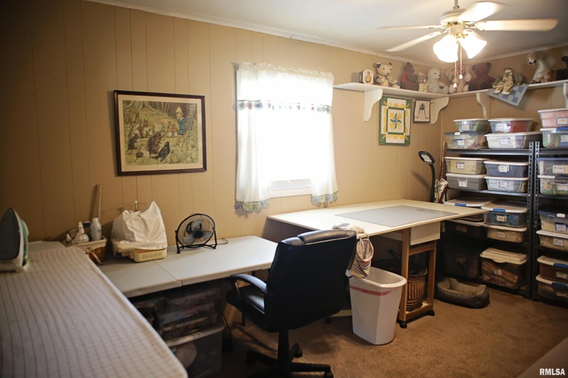 11648 Trolley Line Road, Marion, Illinois 62959, 3 Bedrooms Bedrooms, 0 ,2 BathroomsBathrooms,Residential,For Sale,Trolley Line,0,RMAEB457451