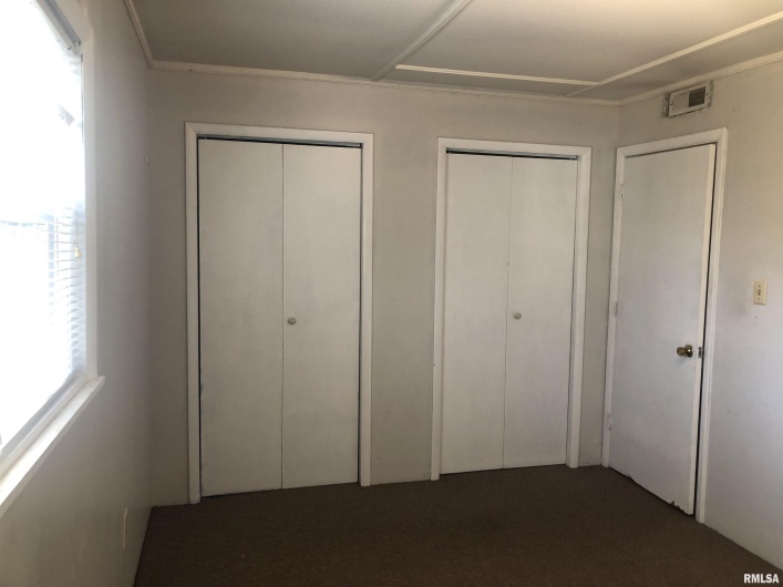 11648 Trolley Line Road, Marion, Illinois 62959, 3 Bedrooms Bedrooms, 0 ,2 BathroomsBathrooms,Residential,For Sale,Trolley Line,0,RMAEB457451