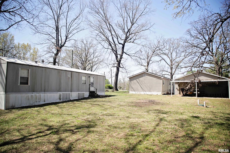 11648 Trolley Line Road, Marion, Illinois 62959, 3 Bedrooms Bedrooms, 0 ,2 BathroomsBathrooms,Residential,For Sale,Trolley Line,0,RMAEB457451