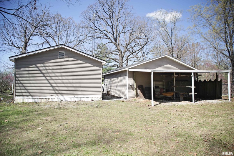 11648 Trolley Line Road, Marion, Illinois 62959, 3 Bedrooms Bedrooms, 0 ,2 BathroomsBathrooms,Residential,For Sale,Trolley Line,0,RMAEB457451