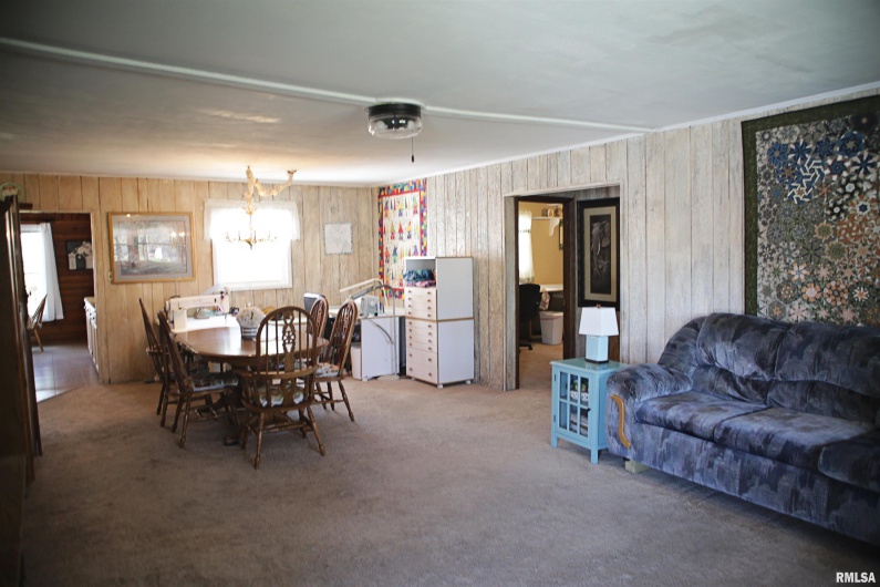 11648 Trolley Line Road, Marion, Illinois 62959, 3 Bedrooms Bedrooms, 0 ,2 BathroomsBathrooms,Residential,For Sale,Trolley Line,0,RMAEB457451