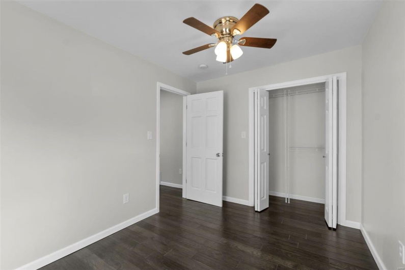 500 Louis Street, Cape Girardeau, Missouri 63703, 3 Bedrooms Bedrooms, 6 Rooms Rooms,2 BathroomsBathrooms,Residential,For Sale,Louis,MAR25005249