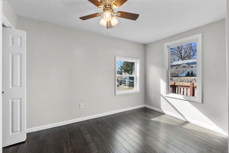 500 Louis Street, Cape Girardeau, Missouri 63703, 3 Bedrooms Bedrooms, 6 Rooms Rooms,2 BathroomsBathrooms,Residential,For Sale,Louis,MAR25005249
