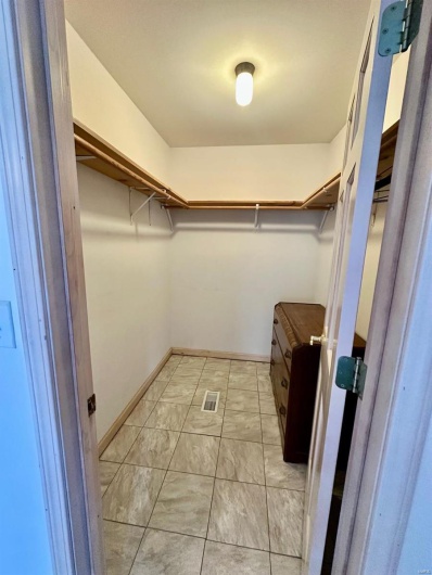 209 Davis, East Prairie, Missouri 63845, 2 Bedrooms Bedrooms, 7 Rooms Rooms,2 BathroomsBathrooms,Residential,For Sale,Davis,MAR25021785