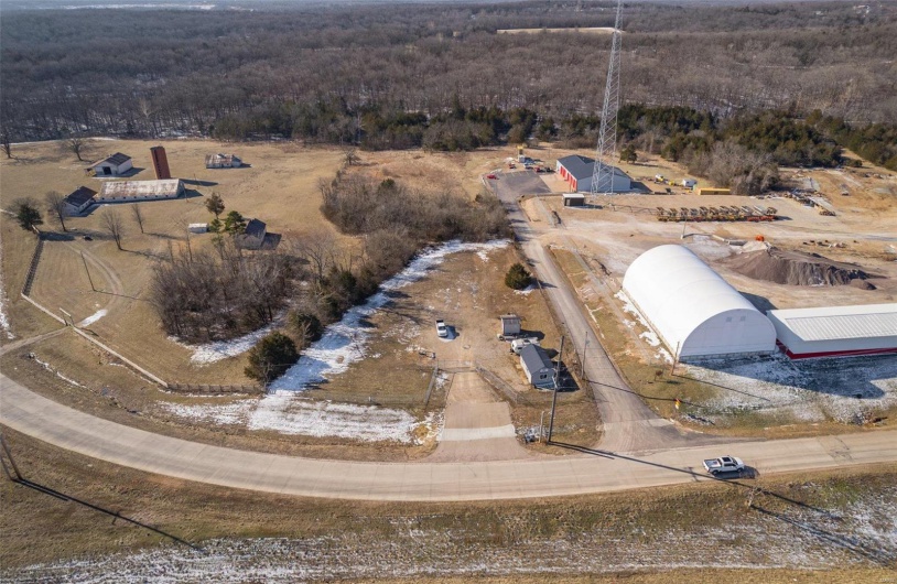 7319 Raider Road, Bonne Terre, Missouri 63628, ,Commercial Sale,For Sale,Raider,MAR25003011