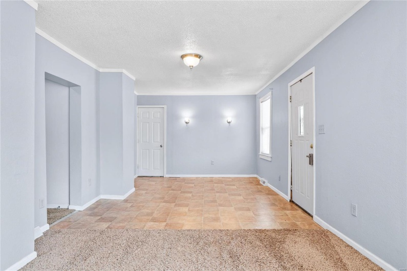 2820 Vista Lane, Cape Girardeau, Missouri 63701, 2 Bedrooms Bedrooms, 6 Rooms Rooms,1 BathroomBathrooms,Residential,For Sale,Vista Lane,MAR25019696