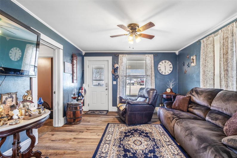 8 Donald Street, Park Hills, Missouri 63601, 3 Bedrooms Bedrooms, 8 Rooms Rooms,1 BathroomBathrooms,Residential,For Sale,Donald,MAR25019586