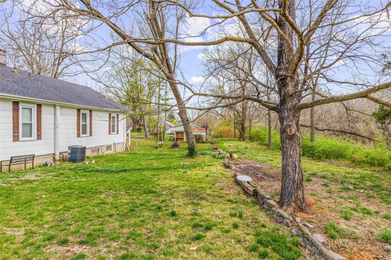 8 Donald Street, Park Hills, Missouri 63601, 3 Bedrooms Bedrooms, 8 Rooms Rooms,1 BathroomBathrooms,Residential,For Sale,Donald,MAR25019586
