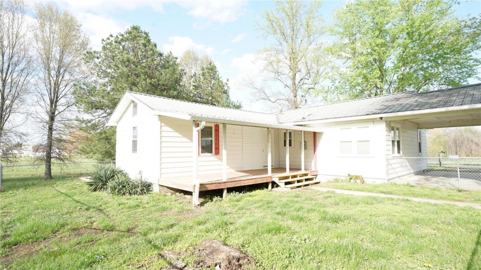 22717 State Highway 25, Bloomfield, Missouri 63825, 3 Bedrooms Bedrooms, 9 Rooms Rooms,2 BathroomsBathrooms,Residential,For Sale,State Highway 25,MAR25021929