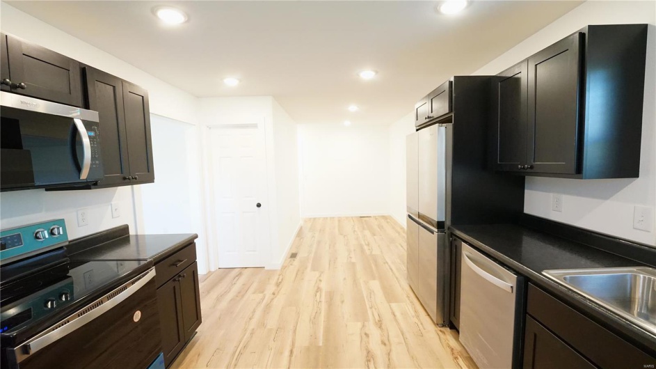 22717 State Highway 25, Bloomfield, Missouri 63825, 3 Bedrooms Bedrooms, 9 Rooms Rooms,2 BathroomsBathrooms,Residential,For Sale,State Highway 25,MAR25021929