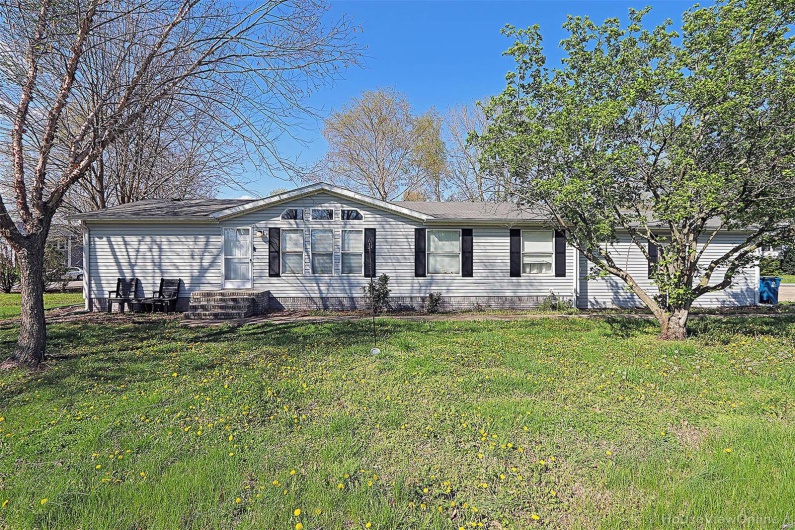 301 Kimberly Drive, Scott City, Missouri 63780, 3 Bedrooms Bedrooms, 6 Rooms Rooms,2 BathroomsBathrooms,Residential,For Sale,Kimberly,MAR25021779