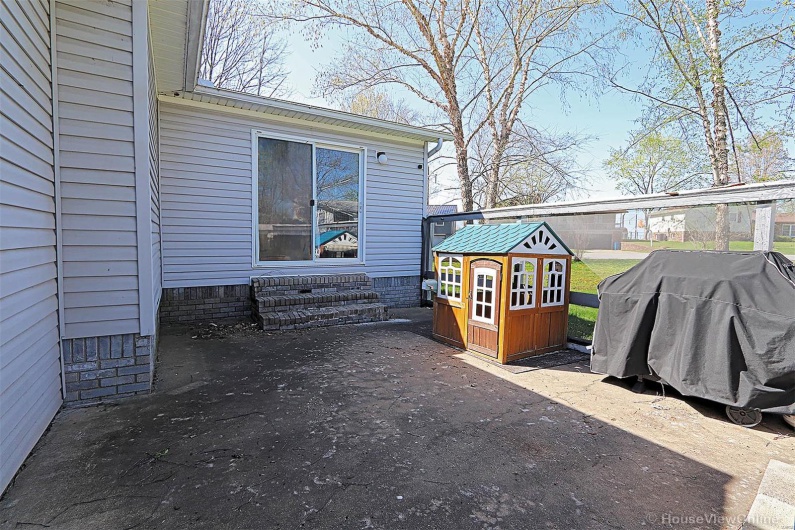 301 Kimberly Drive, Scott City, Missouri 63780, 3 Bedrooms Bedrooms, 6 Rooms Rooms,2 BathroomsBathrooms,Residential,For Sale,Kimberly,MAR25021779