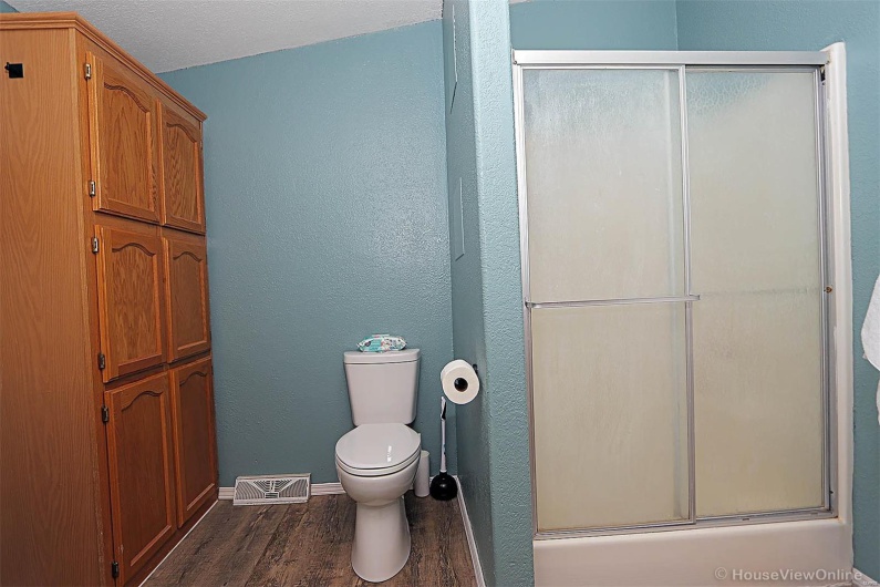 301 Kimberly Drive, Scott City, Missouri 63780, 3 Bedrooms Bedrooms, 6 Rooms Rooms,2 BathroomsBathrooms,Residential,For Sale,Kimberly,MAR25021779