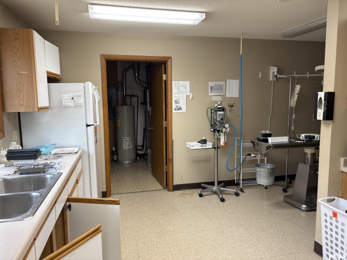631 PERSHING Street, Energy, Illinois 62933, 0 , 0 ,0,Commercial Sale,For Sale,PERSHING,0,RMAEB457460