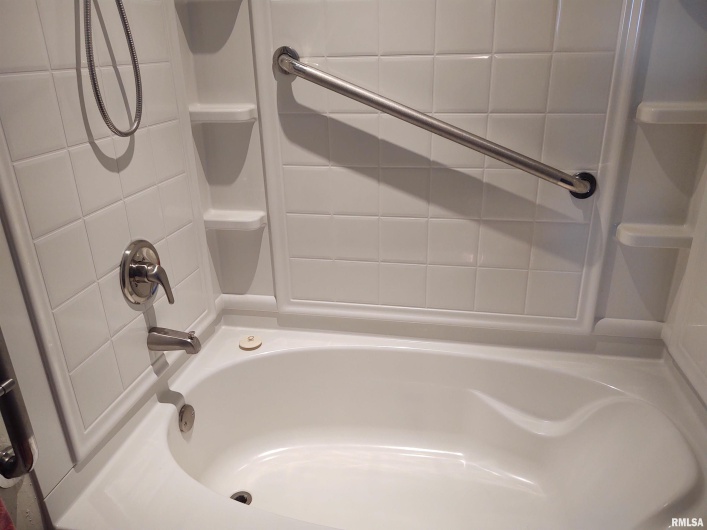 29 BRIDLE Lane, Stonefort, Illinois 62987, 2 Bedrooms Bedrooms, 0 ,2 BathroomsBathrooms,Residential,For Sale,BRIDLE,0,RMAEB457466