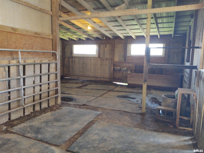 29 BRIDLE Lane, Stonefort, Illinois 62987, 2 Bedrooms Bedrooms, 0 ,2 BathroomsBathrooms,Residential,For Sale,BRIDLE,0,RMAEB457466