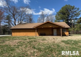 3014 ILLINOIS Avenue, Carbondale, Illinois 62903, 0 , 0 ,0,Commercial Sale,For Sale,ILLINOIS,0,RMAEB457464