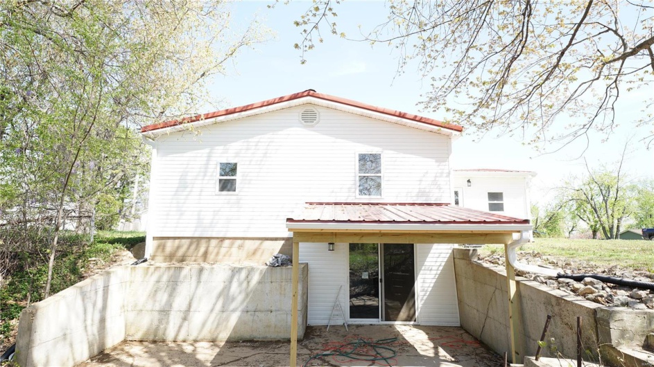 917 Poplar St, Dexter, Missouri 63841, 3 Bedrooms Bedrooms, 7 Rooms Rooms,1 BathroomBathrooms,Residential,For Sale,Poplar St,MAR25022277