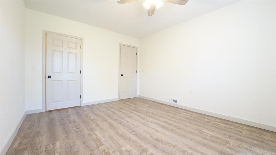 917 Poplar St, Dexter, Missouri 63841, 3 Bedrooms Bedrooms, 7 Rooms Rooms,1 BathroomBathrooms,Residential,For Sale,Poplar St,MAR25022277